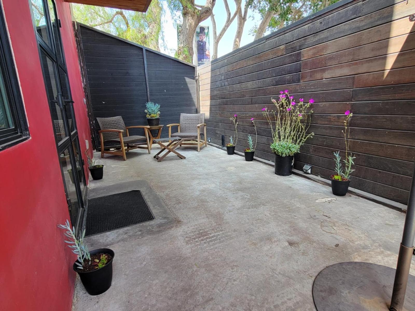 Venice Beach Studio With Large Private Patio Steps To The Beach ลอสแอนเจลิส ภายนอก รูปภาพ